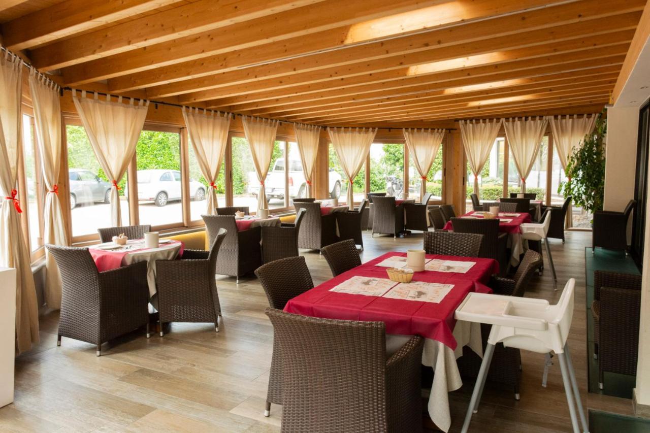 Hotel Bungalows Europa Domaso Exterior photo